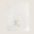 K Harf Nakışlı Yüz Havlusu 50x90 cm