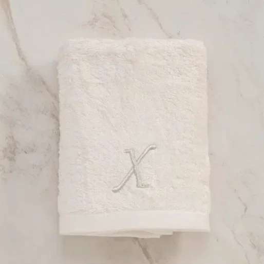 X Harf Nakışlı Yüz Havlusu 50x90 cm